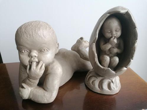 stature de bébé mat wanders, Collections, Statues & Figurines, Comme neuf, Humain, Enlèvement ou Envoi