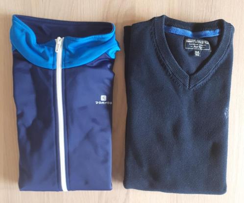 Blauwe trainingjas en donkerblauwe trui V-hals, m 146-152., Enfants & Bébés, Vêtements enfant | Taille 146, Utilisé, Garçon, Pull ou Veste