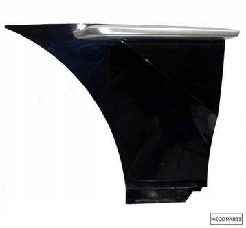 ASTON MARTIN DBX VOORSCHERM SCHERM SPATBORD L-R  beschikbaar voor biedingen