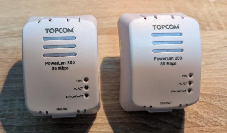 2 x Topcom 200 PowerLine internet adapter, Computers en Software, Powerlines, Zo goed als nieuw, Ophalen of Verzenden