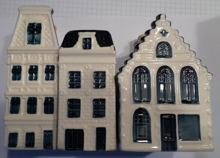 KLM huisje  43 - 49 - 61, Verzamelen, Sabenasouvenirs, Zo goed als nieuw, Ophalen of Verzenden