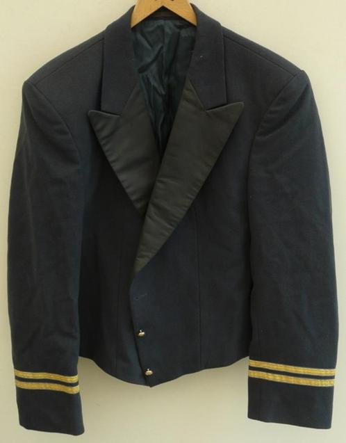 Uniform Avond Tenue, Jas&Broek&Gilet, Kap, KLu, jaren'70.(1), Verzamelen, Militaria | Algemeen, Luchtmacht, Kleding of Schoenen