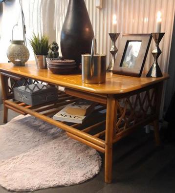 Vintage 70ties bamboe - rotan salontafel  beschikbaar voor biedingen