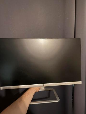 HP monitor 24es beschikbaar voor biedingen