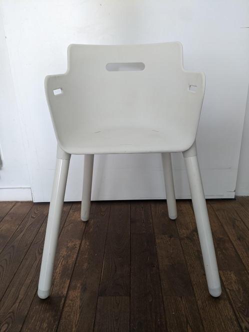 Flexa witte kinderstoel - 41 cm zithoogte, Kinderen en Baby's, Kinderstoelen, Zo goed als nieuw, Meegroeistoel, Ophalen of Verzenden