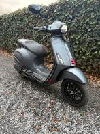 Vespa sprint a klassen, Fietsen en Brommers, Ophalen, Zo goed als nieuw