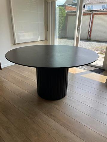 HK Living ronde eettafel beschikbaar voor biedingen