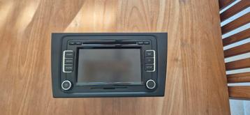 VW Golf radio RCD 510, Autos : Divers, Autoradios, Enlèvement ou Envoi, Comme neuf