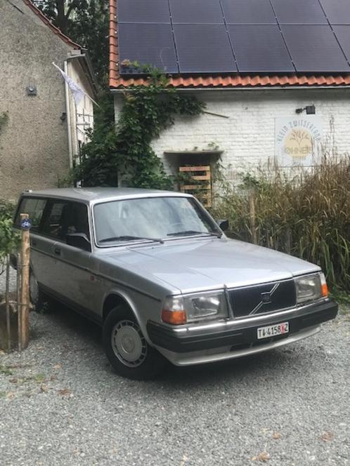 Nog iemand op zoek naar een nieuwe 240 Diesel ?, Auto's, Volvo, Bedrijf, Te koop, Centrale vergrendeling, Elektrische buitenspiegels