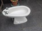 Porcelaine Bidet avec tous les robinets;, Bricolage & Construction, Sanitaire, Toilettes, Enlèvement, Utilisé