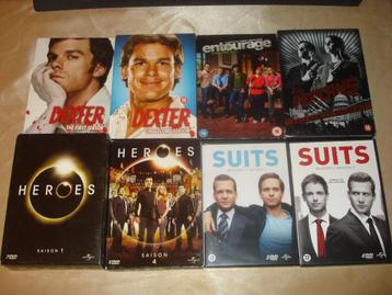 Lot de 8 Coffrets DVD Dexter, Heroes, Suits, The Americans.. beschikbaar voor biedingen