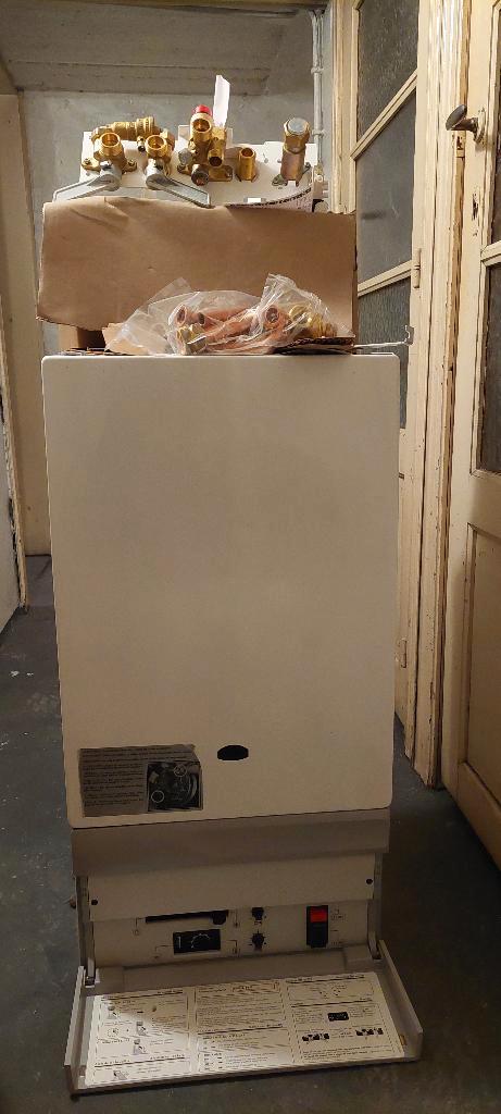 chaudière à gaz Renova Bulex, Bricolage & Construction, Chauffe-eau & Boilers, Neuf, Boiler, Gaz naturel, 100 litres ou plus, Inconnu