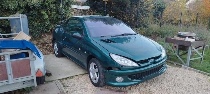 Pièces de 206CC Roland Garros non Mux, Auto diversen, Ongevalwagen, Peugeot, Handgeschakeld, Benzine, Cabriolet, Groen, Ophalen