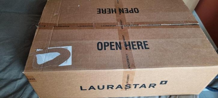 Laurastar transportdoos, Elektronische apparatuur, Strijkijzers en Strijkplanken, Zo goed als nieuw, Ophalen