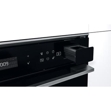 Whirlpool inbouwoven De exclusieve 6TH SENSE technologie  beschikbaar voor biedingen