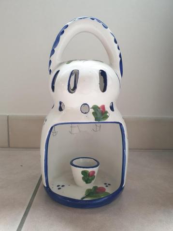 Keramiek Lantaarn Blauw Wit Met Roos beschikbaar voor biedingen