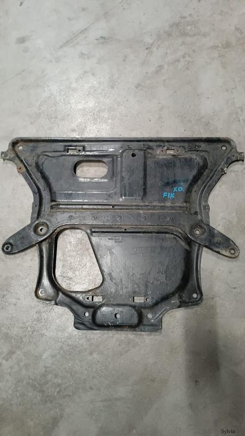Versterkingsplaat Bodemplaat onderplaat 4X4  BMW 3 serie F30, Auto-onderdelen, Carrosserie, Gebruikt, Ophalen of Verzenden
