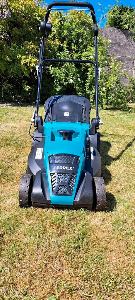 Elektrische grasmaaier - FERREX - 7 verstelb.hoogte20mm-70mm, Tuin en Terras, Grasmaaiers, Zo goed als nieuw, Elektrische grasmaaier