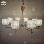 Vintage (jaren 60) kroonluchter (8 armen) chroom / hout, Gebruikt, Mid century, Ophalen of Verzenden, Minder dan 50 cm