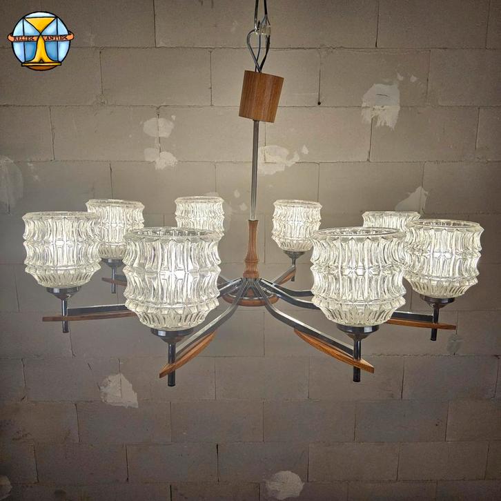 Vintage (jaren 60) kroonluchter (8 armen) chroom / hout, Huis en Inrichting, Lampen | Hanglampen, Gebruikt, Minder dan 50 cm, Hout