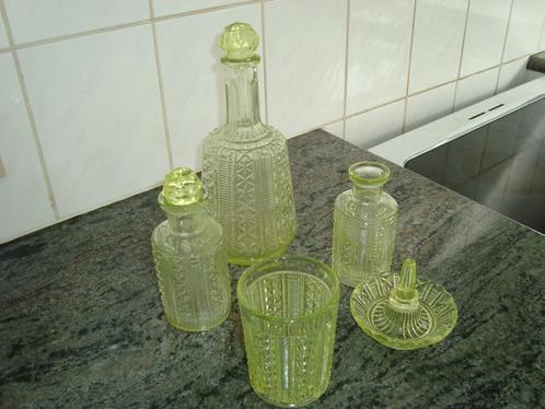 Badkamergarnituur, Huis en Inrichting, Badkamer | Badtextiel en Accessoires, Gebruikt, Ophalen of Verzenden