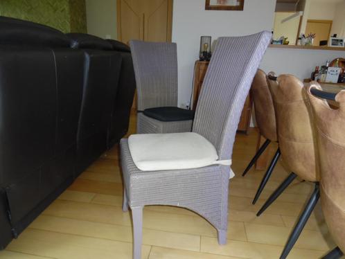Rotan stoel, Huis en Inrichting, Stoelen, Gebruikt, Vijf, Zes of meer stoelen, Riet of Rotan, Grijs, Ophalen