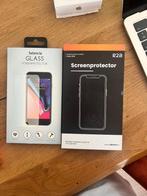 2 Screenprotectors voor iPhone 12 / 13 mini te koop!, Ophalen, Nieuw, IPhone 13 mini, Frontje of Cover