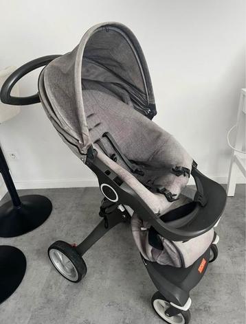 STOKKE kinderwagen Inclusief regenbescherming.  beschikbaar voor biedingen