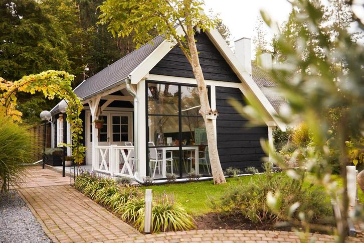 ŒUVRE SUR MESURE : Cabanon en bois Douglas, Hobby & Loisirs créatifs, Hobby & Loisirs Autre, Neuf, Envoi