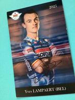 wielerkaart 2025 team quick step yves lampaert   signe, Envoi, Comme neuf