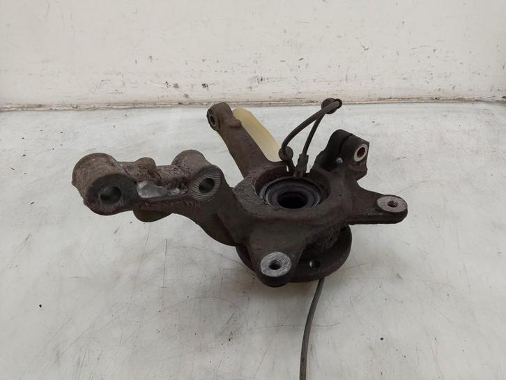 FUSEE RECHTS VOOR Citan (415.6) (|A4154201583|), Auto-onderdelen, Ophanging en Onderstel, Mercedes-Benz, Gebruikt