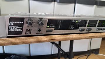 Behringer Ultramatch Pro SRC2496 master, Enlèvement, Utilisé