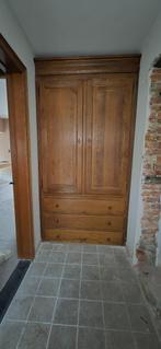 ARMOIRE VESTIAIRE ENCASTREE, Antiquités & Art, Enlèvement