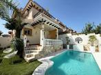 SUPERBE VILLA SUR VILLAMARTIN AVEC PISCINE PRIVÉE, 89 m², Woonhuis, 2 kamers, Spanje