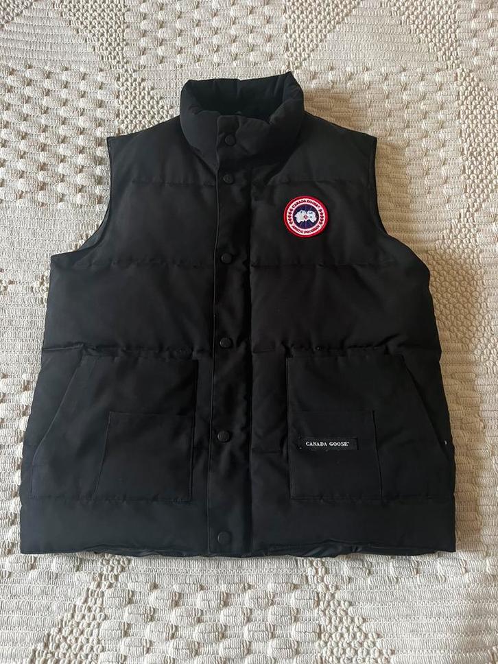 Canada Goose bodywarmer zwart maat M – goede staat, Kleding | Heren, Bodywarmers, Zo goed als nieuw, Maat 48/50 (M), Zwart, Ophalen of Verzenden