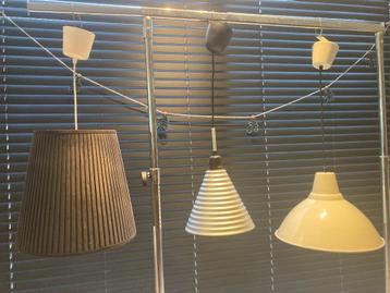 Lot Ikea hanglampen beschikbaar voor biedingen
