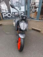 Duke 125 2023 2250 km garantie très bon état, Motoren, Motoren | KTM, Bedrijf