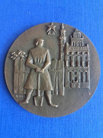 1975 Nederland Den Haag medaille in brons Dirk Bus beschikbaar voor biedingen