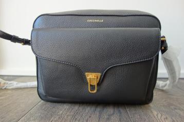 Sac "Beat" M cuir noir "COCCINELLE" Envoi compris beschikbaar voor biedingen