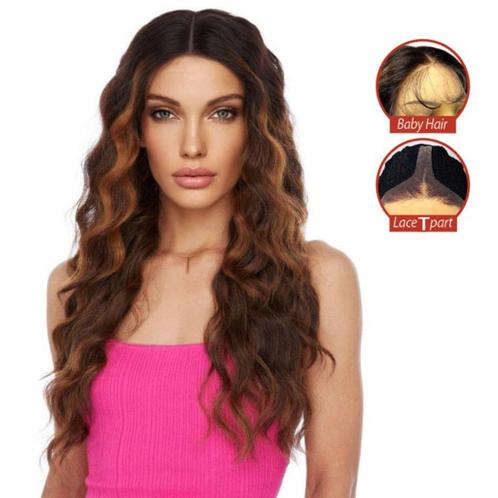 Swiss lace front pruik lang haar met slagen Emani, Handtassen en Accessoires, Uiterlijk | Haarverzorging, Nieuw, Pruik of Haarverlenging