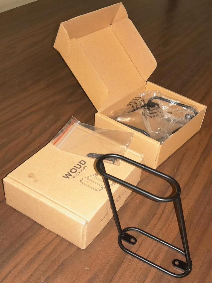 Kapstok / Haak: Eileen Hook by Woud (2st), Maison & Meubles, Accessoires pour la Maison | Portemanteaux, Neuf, Crochets muraux