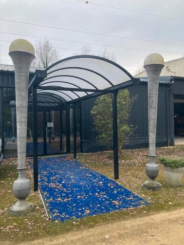 2 tuin XXL.RVS Vazen/verlichting 3.20m hoog Incl.LED bollen beschikbaar voor biedingen