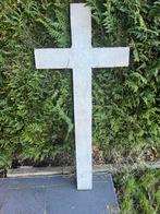 Grande croix en béton., Ophalen