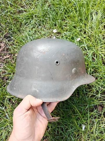 Duits ET66 M42 helm  beschikbaar voor biedingen