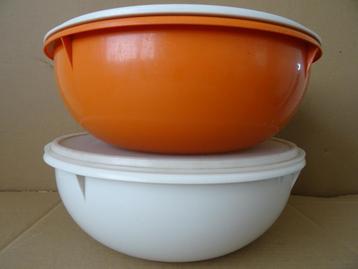 Curiosa grote vintage Tupperware doos trommel bewaardoos set beschikbaar voor biedingen