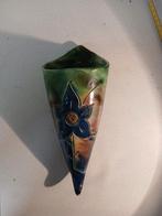 Vlaams aardewerk wandvaas 27cm, Antiek en Kunst, Antiek | Keramiek en Aardewerk, Ophalen of Verzenden