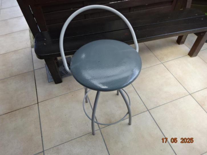 2 tabourets pivotant, Huis en Inrichting, Barkrukken, 2 krukken, Draaibaar, Ophalen