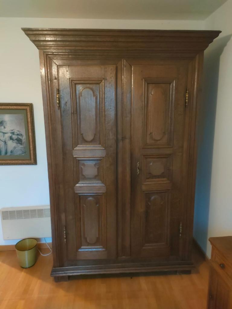 Grande armoire ancienne en chêne – XVIIIᵉ siècle, Antiquités & Art, Antiquités | Meubles | Armoires, Enlèvement