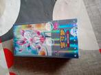 Volume 2 booster box, Hobby en Vrije tijd, Feestartikelen, Ophalen of Verzenden, Zo goed als nieuw