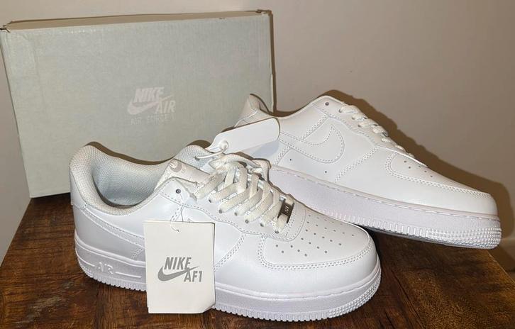 Nike Air Force 1 - Blanc - Taille 43 - Neuf dans sa boîte, Vêtements | Hommes, Chaussures, Neuf, Baskets, Blanc, Enlèvement